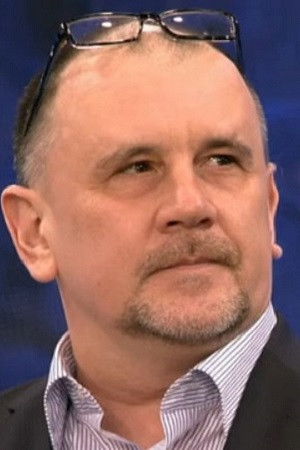 Daniil Lapigin backdrop