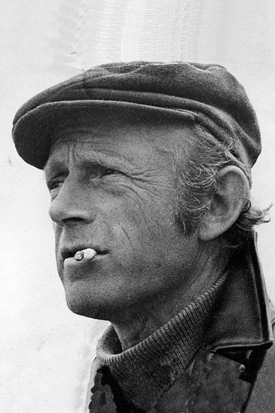 Grigoriy Aronov backdrop