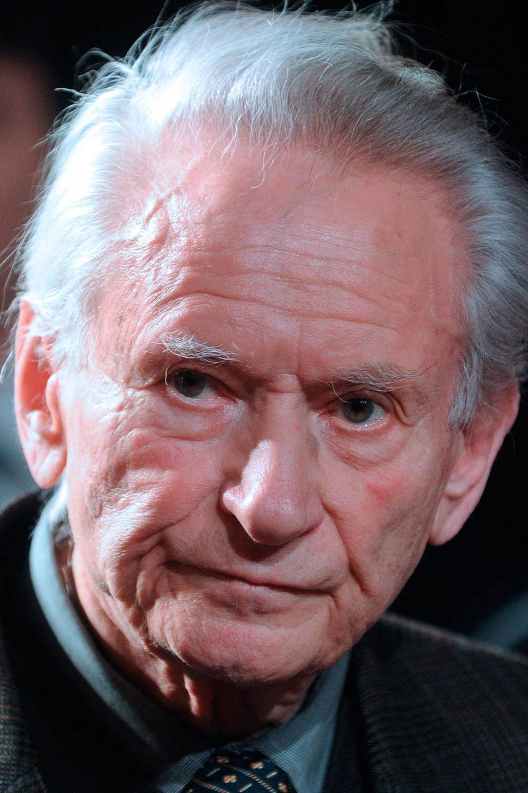 Genrik Borovik backdrop