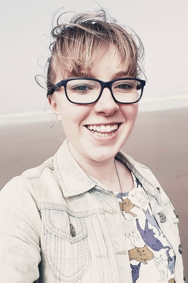 Sophie Ellen Buxton backdrop