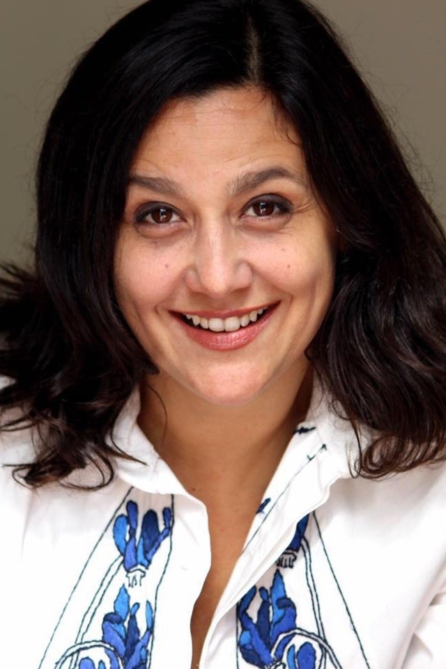 Ziza Brizola backdrop