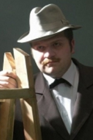 Yury Igitkhanyan backdrop