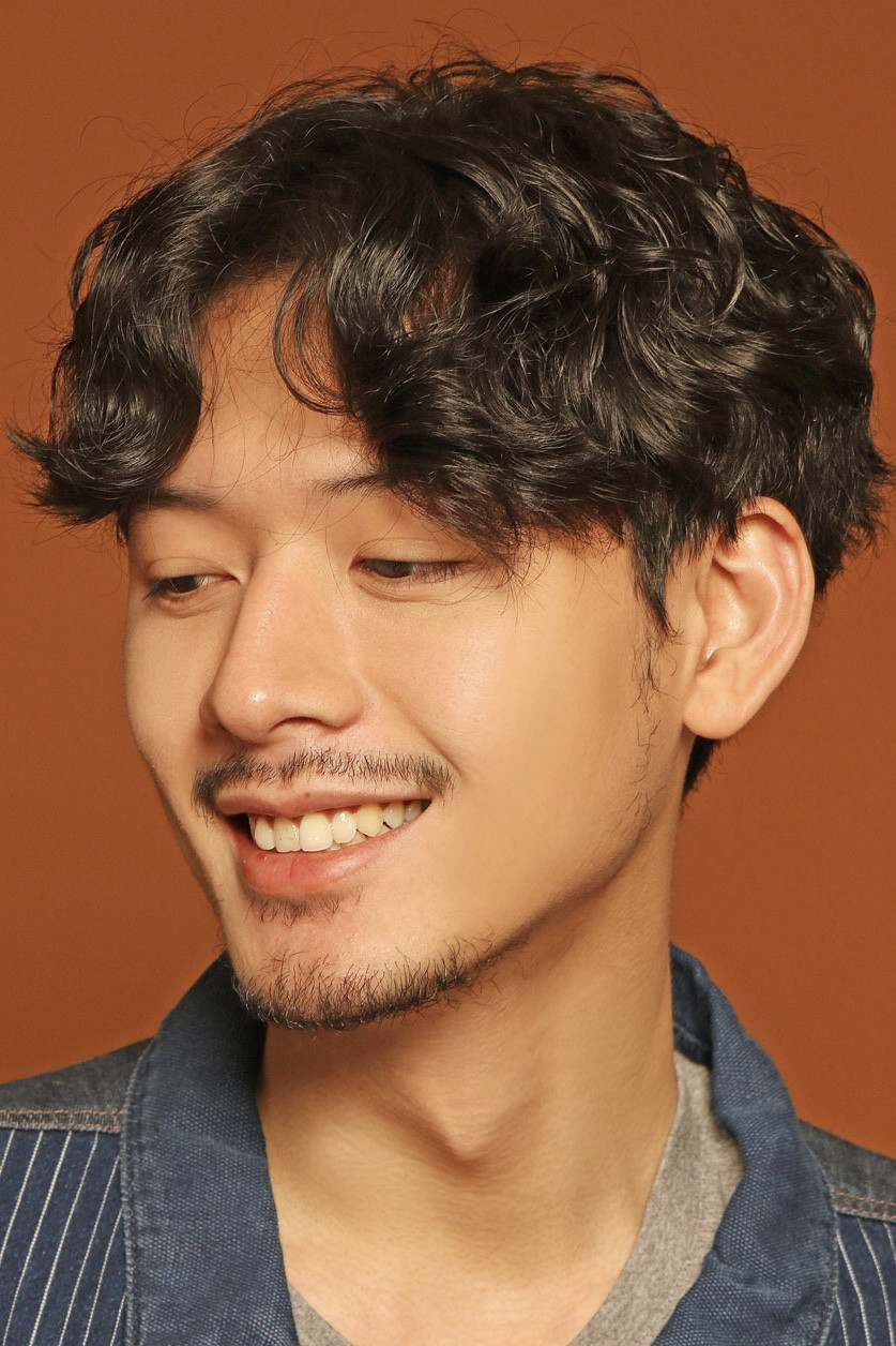 Sirat Intarachote backdrop