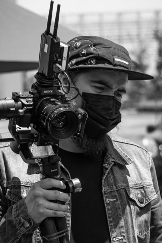 Joaquínn Salinas backdrop