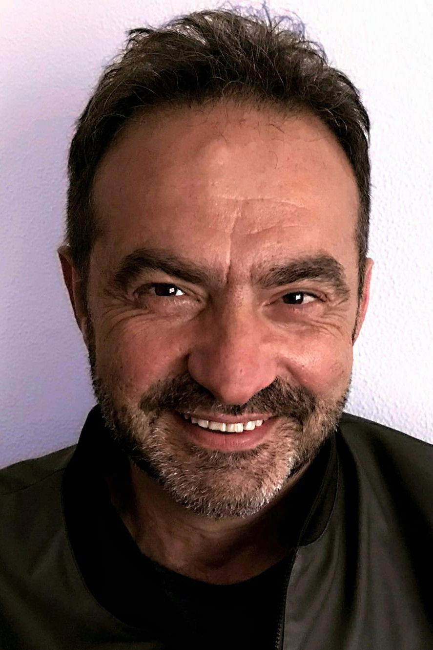 Vicente Mohedano backdrop