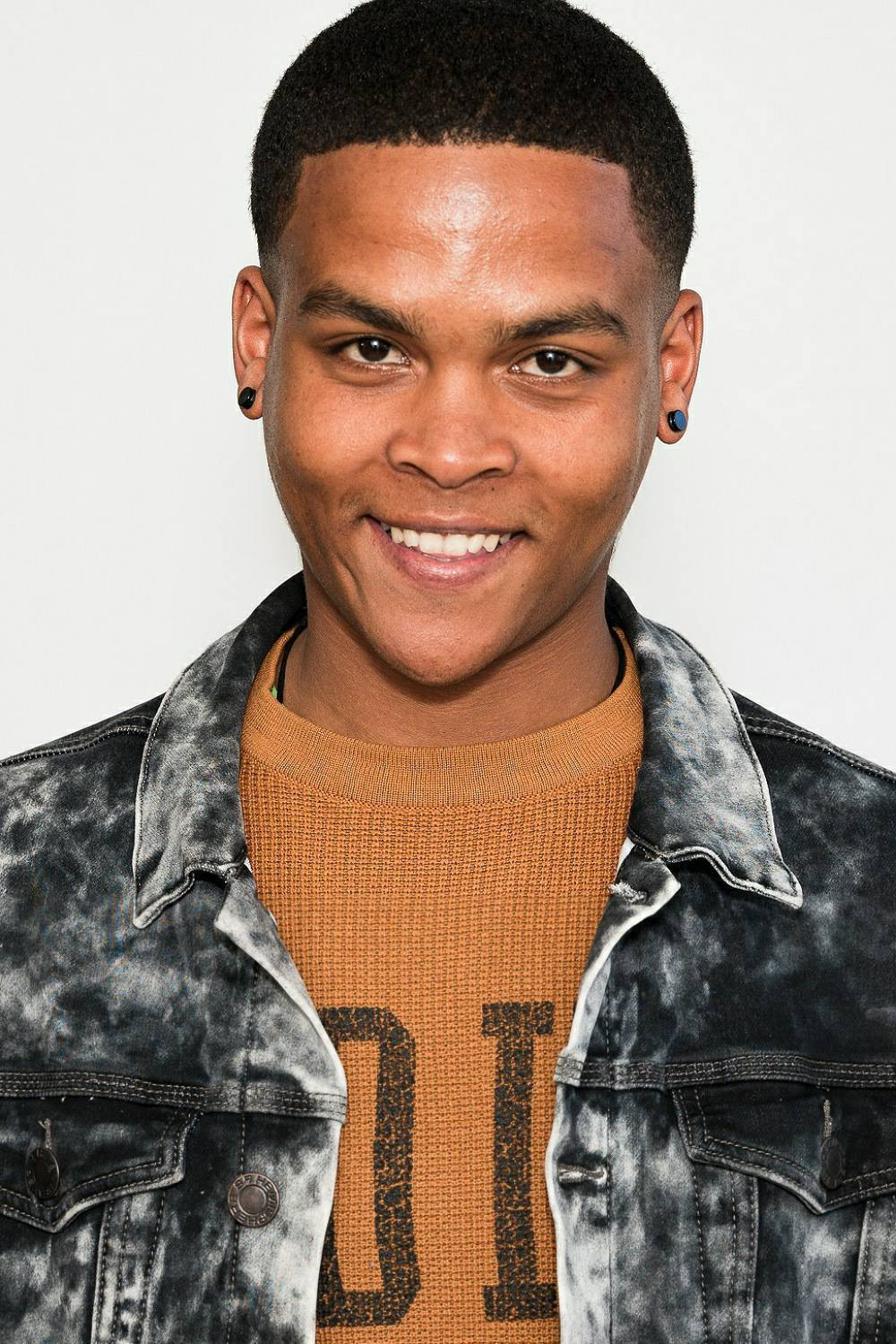 Gershwin Mias backdrop