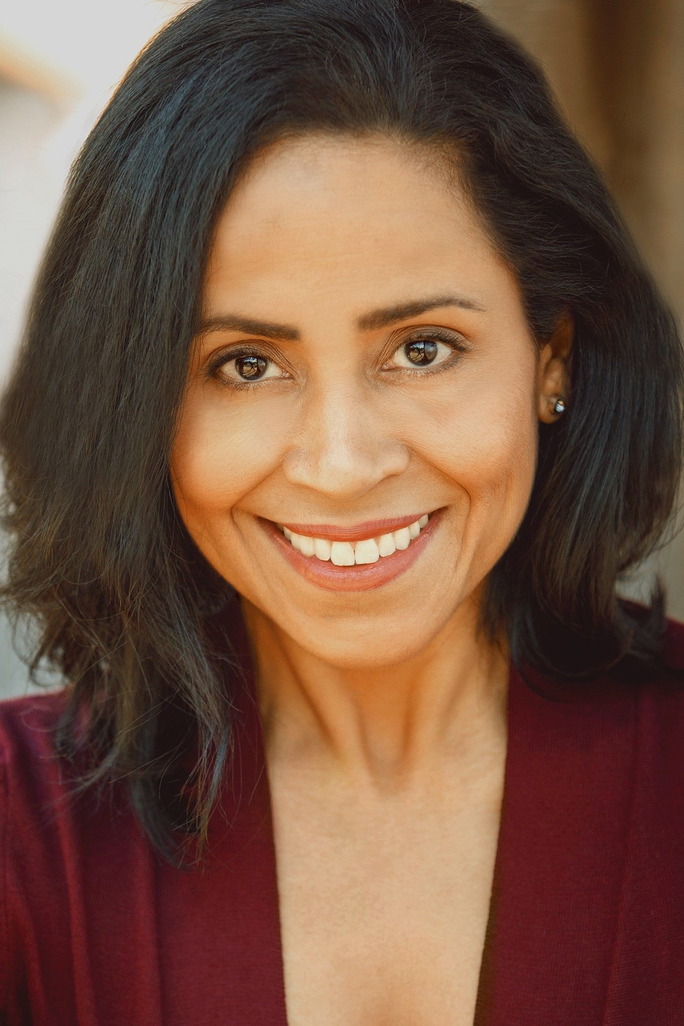 Misha Gonz-Cirkl backdrop