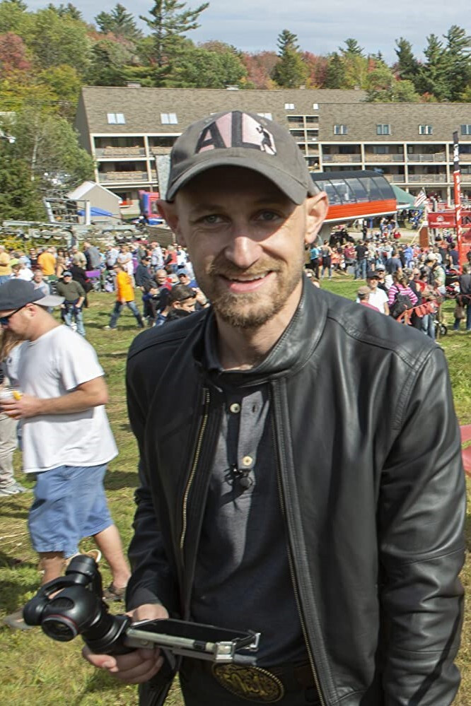 Evan Bochetto backdrop