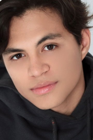 Alessio Valentini backdrop