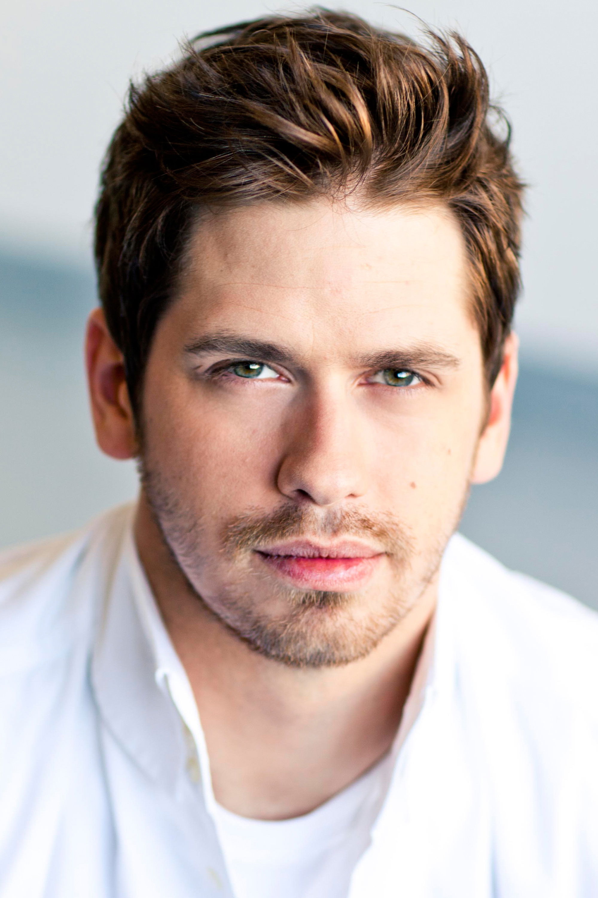 Frédérik Zacharek backdrop