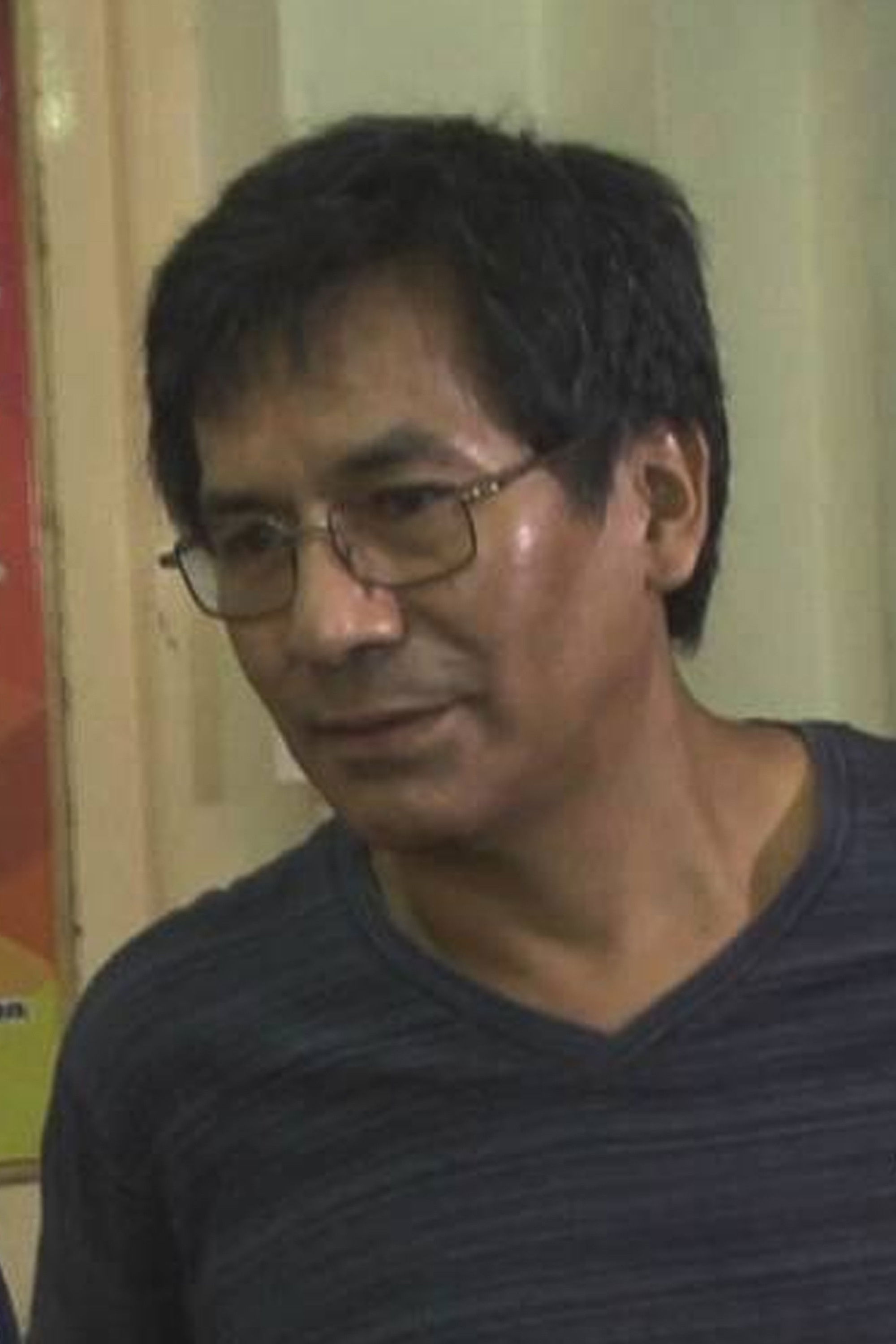 Freddy Flores backdrop