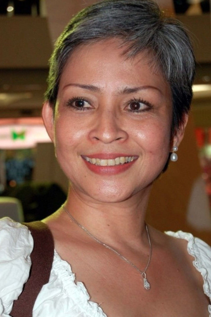 Reggy Lawalata backdrop