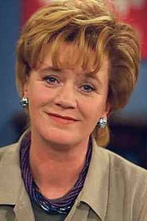 Cecile Heuer backdrop