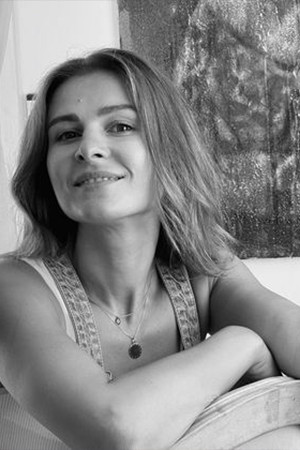 Sawsan Arsheed backdrop