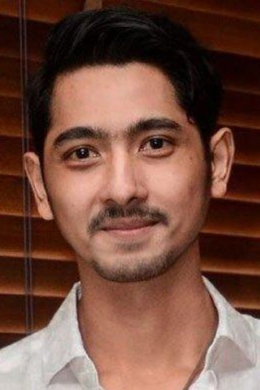 Arya Saloka backdrop