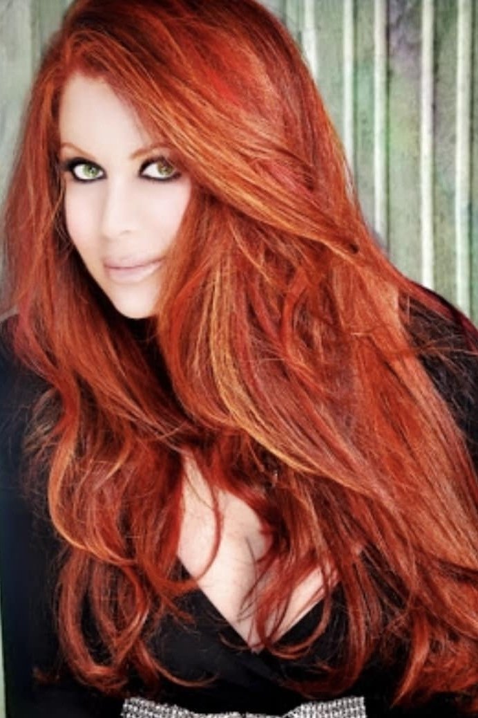 Alexis Vogel backdrop