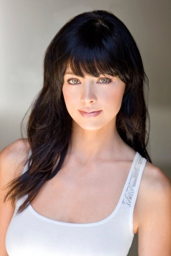 Maria Zyrianova backdrop