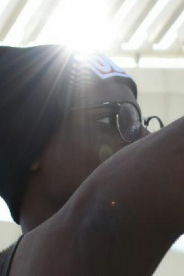 Daniel Pereira backdrop