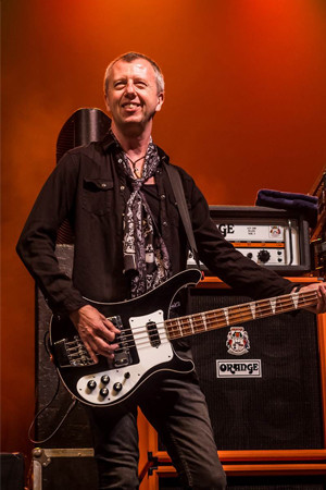 Chris Childs backdrop