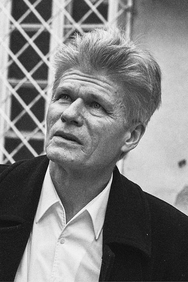 Piotr Kondrat backdrop