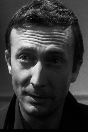 Salvador Ugarte backdrop