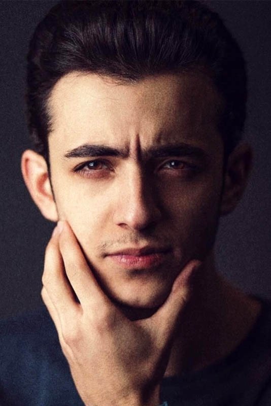 Ali Shadman backdrop