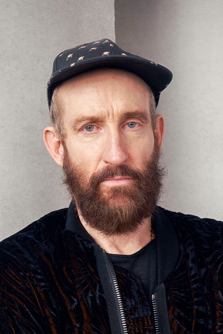 Johan Renck backdrop