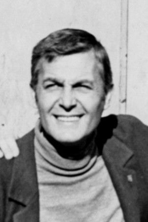 Dimitar Hadzhiyanev backdrop