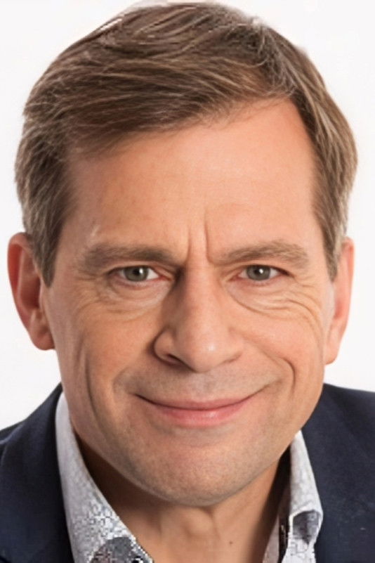 Normand Bissonnette backdrop