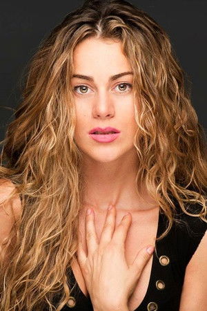 Candela Márquez backdrop