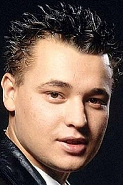 Sergej Zhukov backdrop