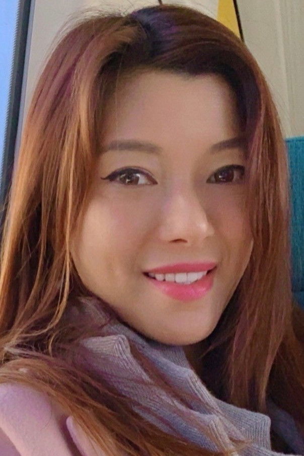 Canny Leung backdrop