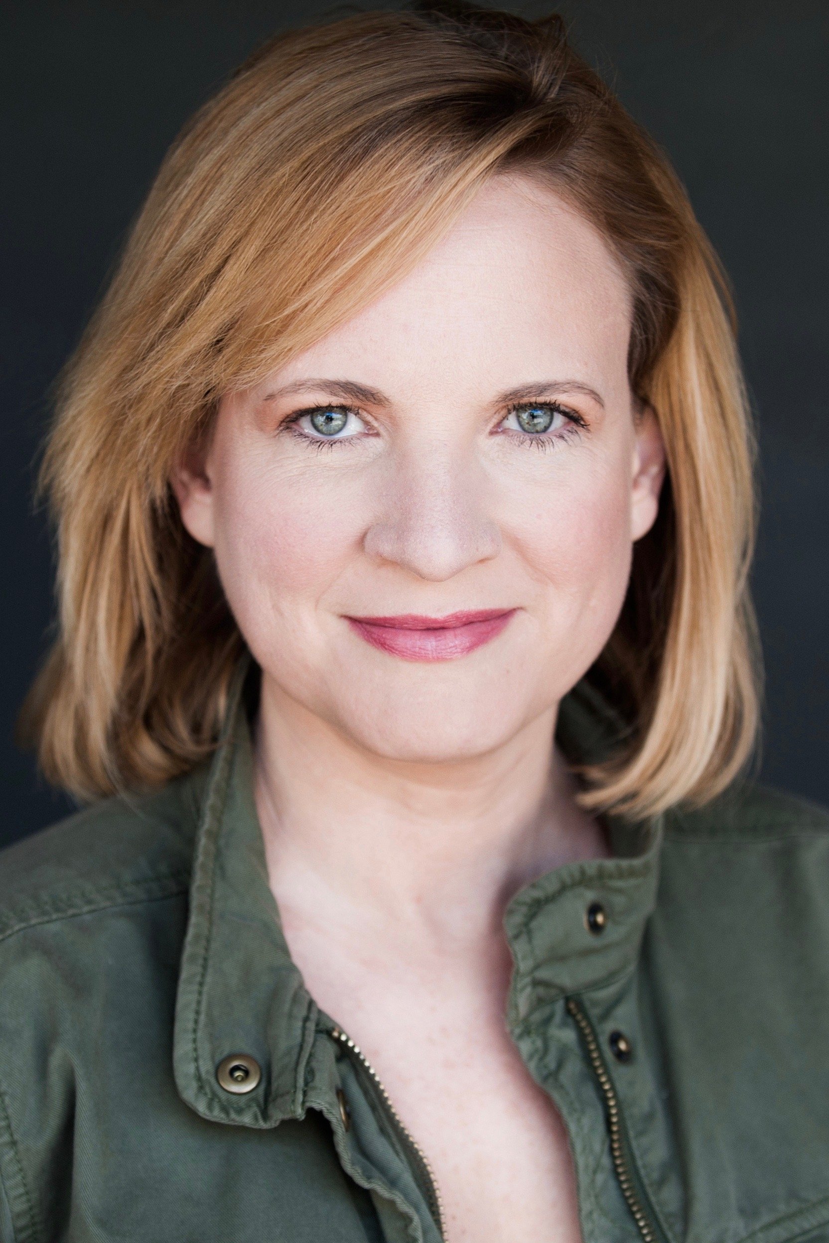 Gaby Santinelli backdrop