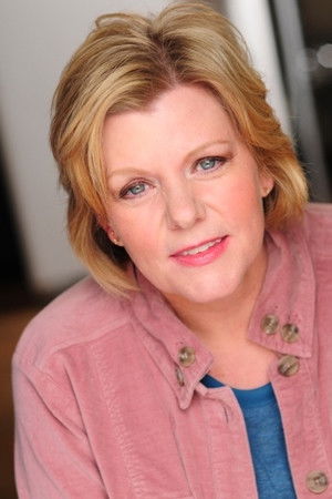 Cindy Hanska backdrop