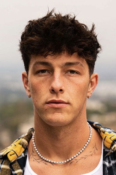 Tayler Holder backdrop