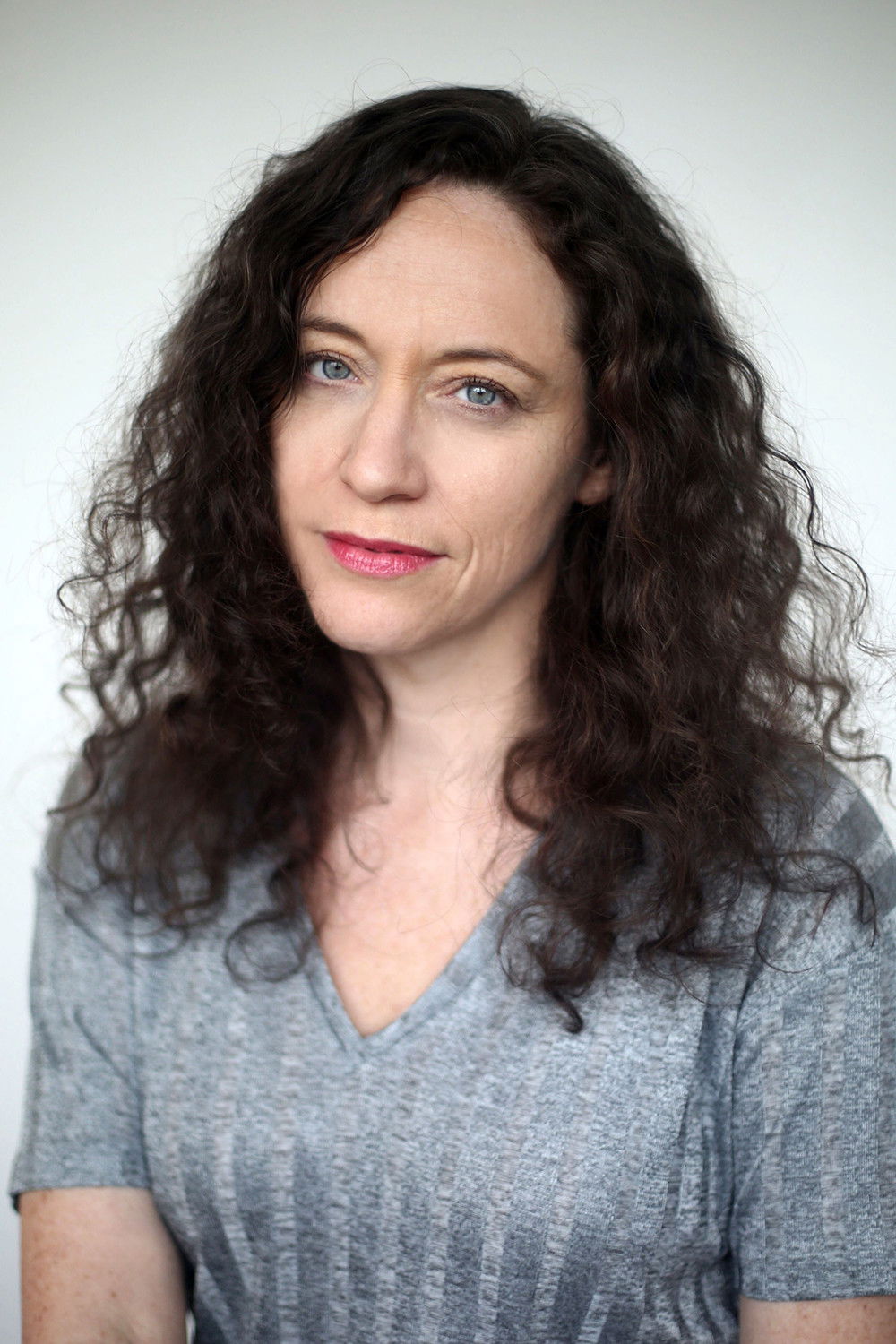 Eliana Shechter backdrop