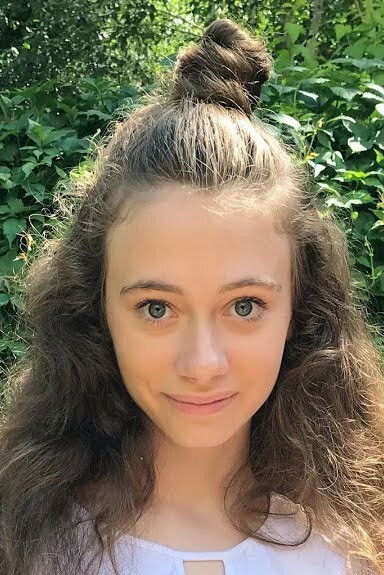 Gabriela Chojecka backdrop