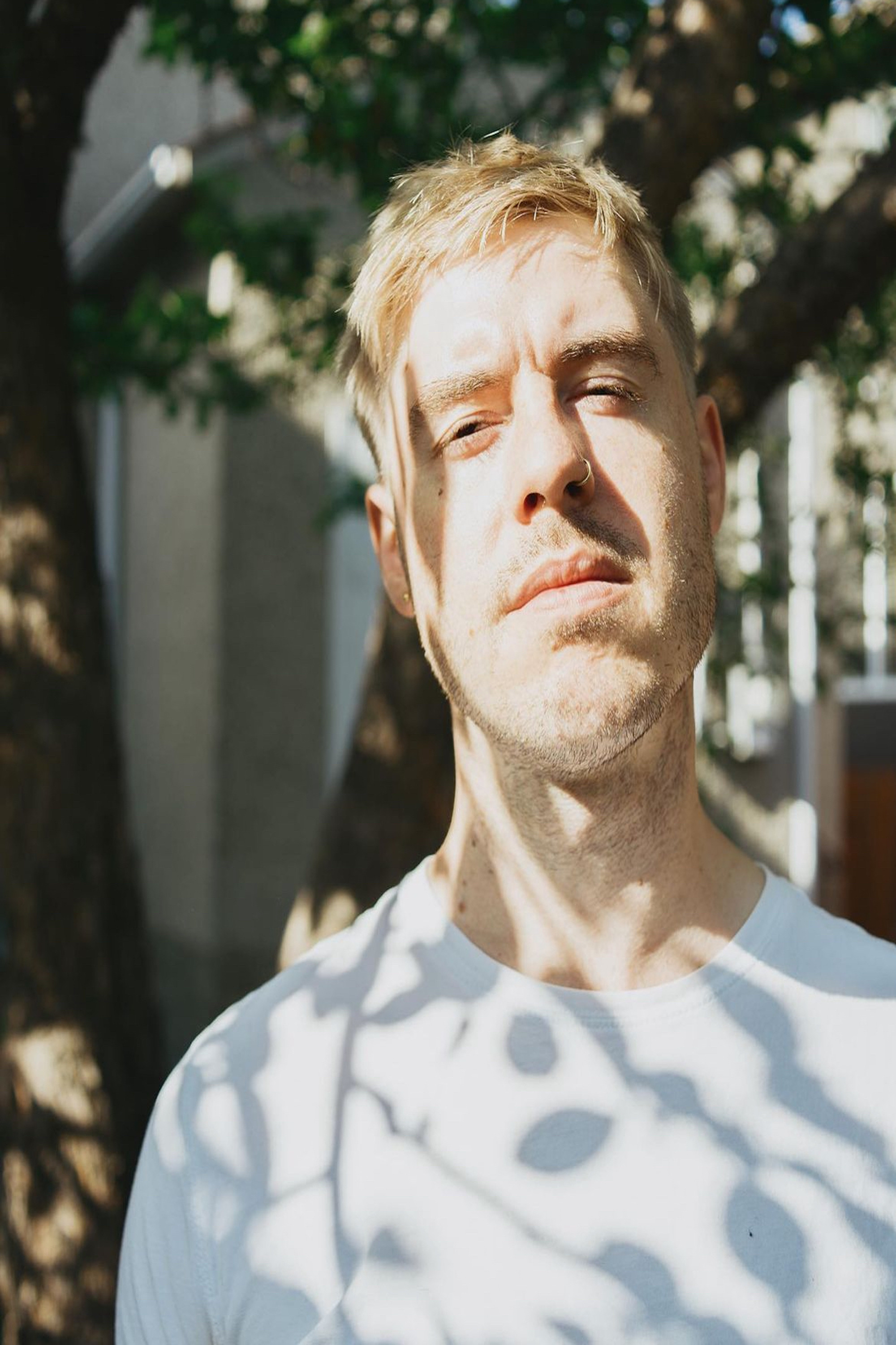 Dylan Rhys Howard backdrop