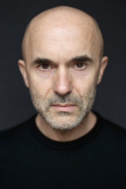 Jerzi Valçak backdrop