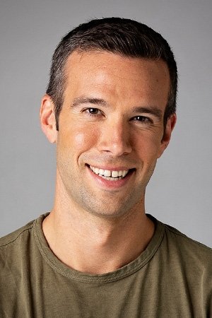 Jon Favreau backdrop