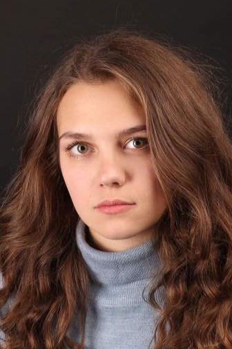 Iryna Hryshak backdrop