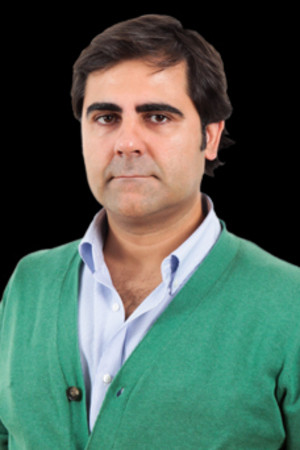 Pedro Neves backdrop