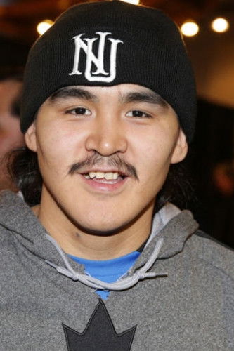 Uapshkuss Thernish backdrop