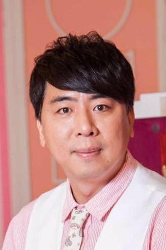 Vincent Liang backdrop