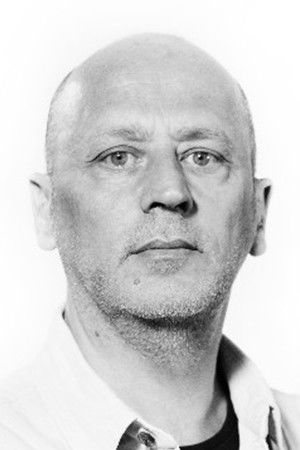 Almir Palata backdrop