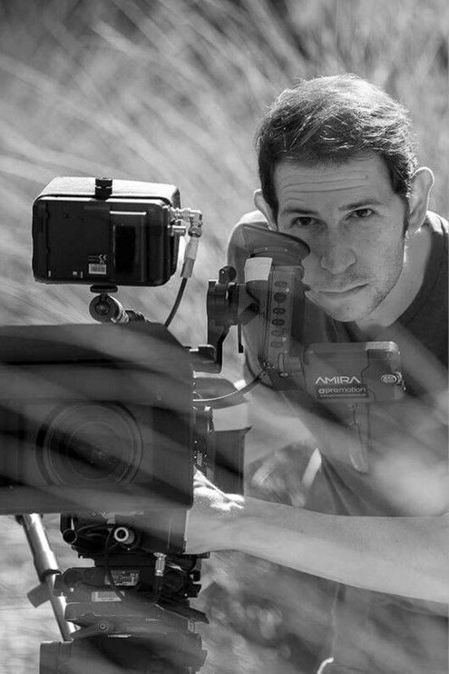 Max Blustin backdrop