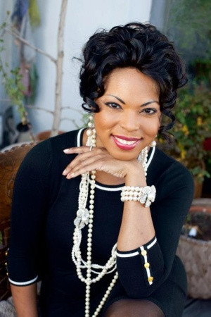 Kristin Lewis backdrop