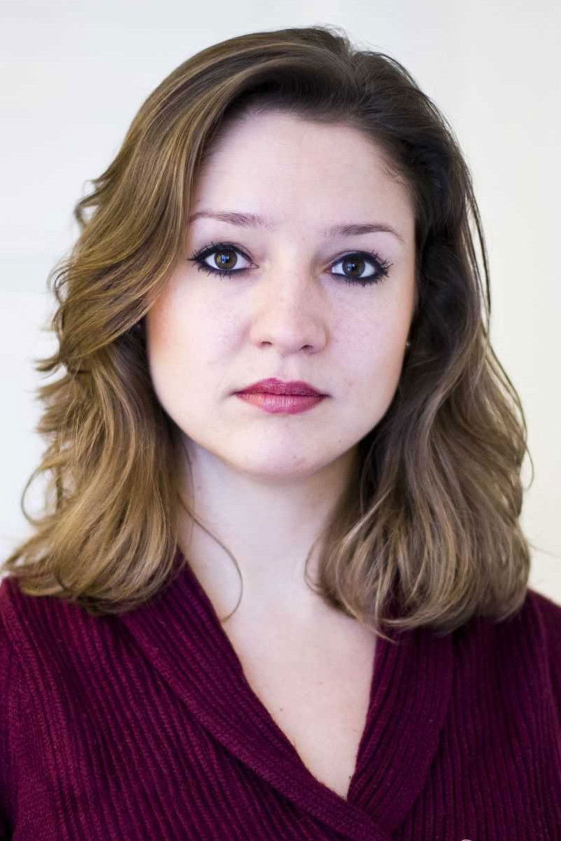 Maria Fiselier backdrop