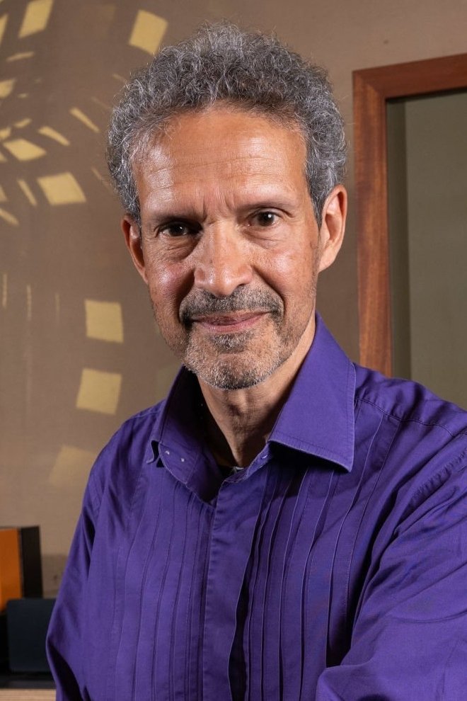 Mike Lindup backdrop