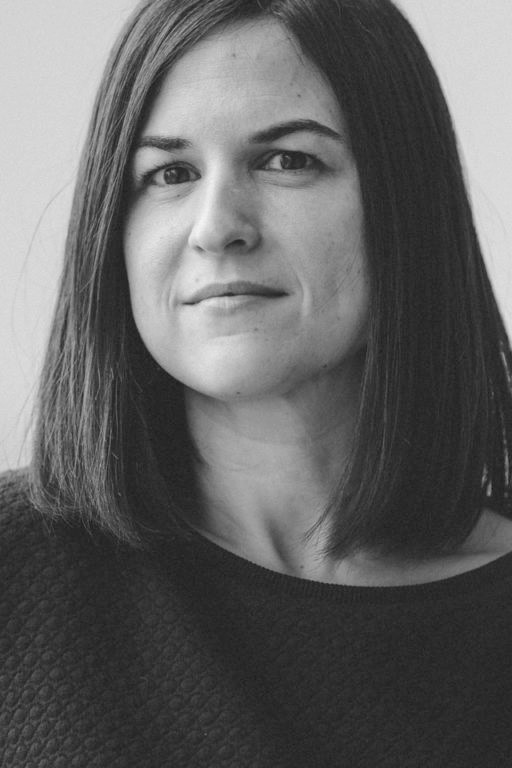 Élaine Hébert backdrop